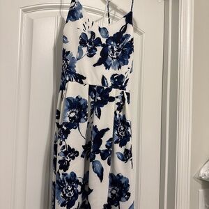 Monteau Navy and White Floral Mini Dress size medium
